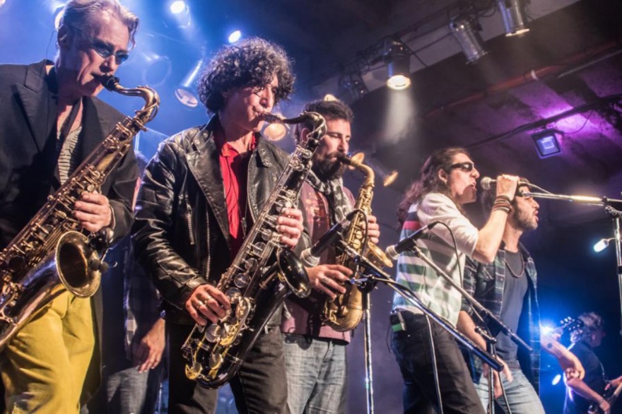 Saxos